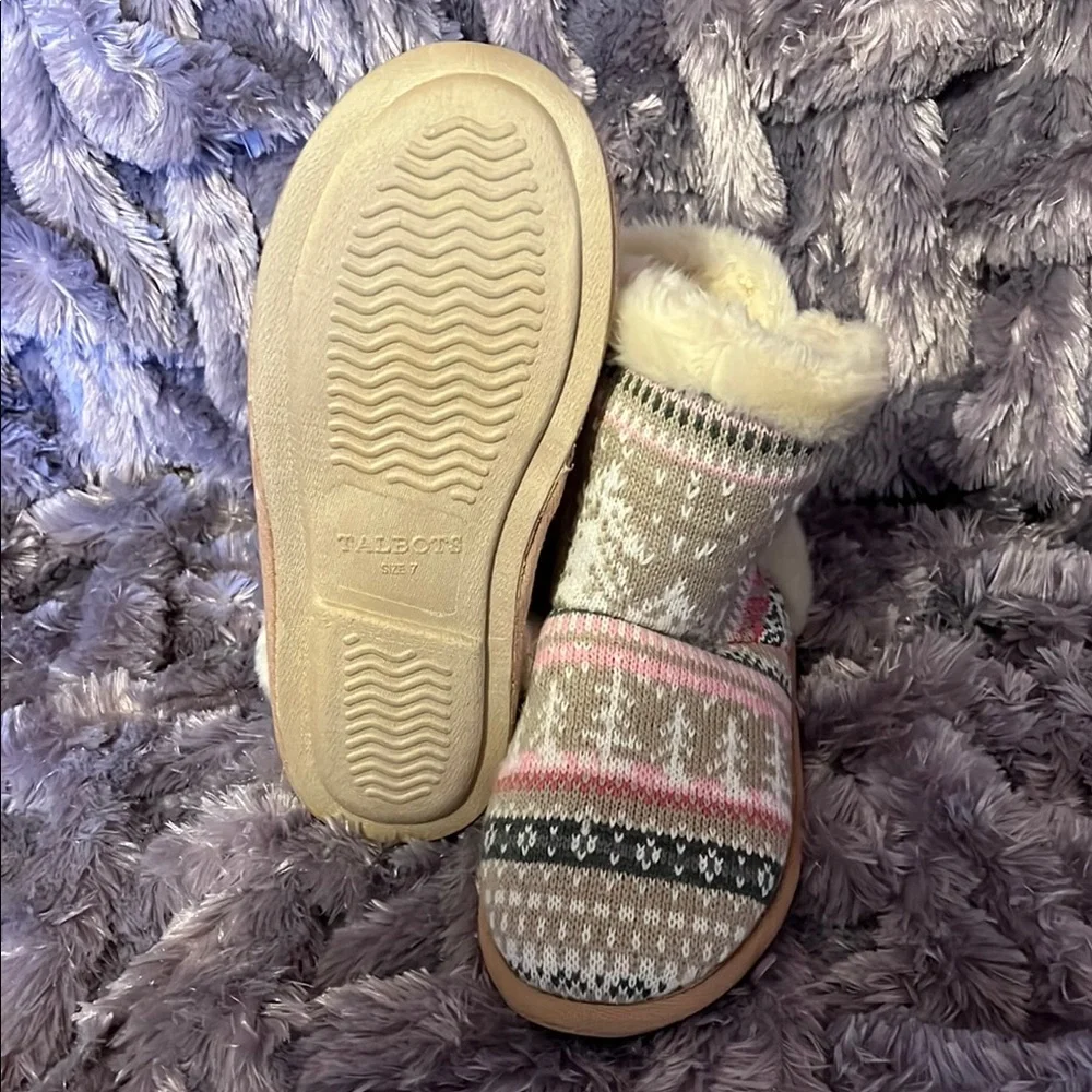 Women’s Talbots Cozy Knit Patterned Boots with Faux Fur Size 7 - Picture 8 of 16